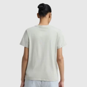 T-shirt classique, inscription ton sur ton sur la poitrine gauche