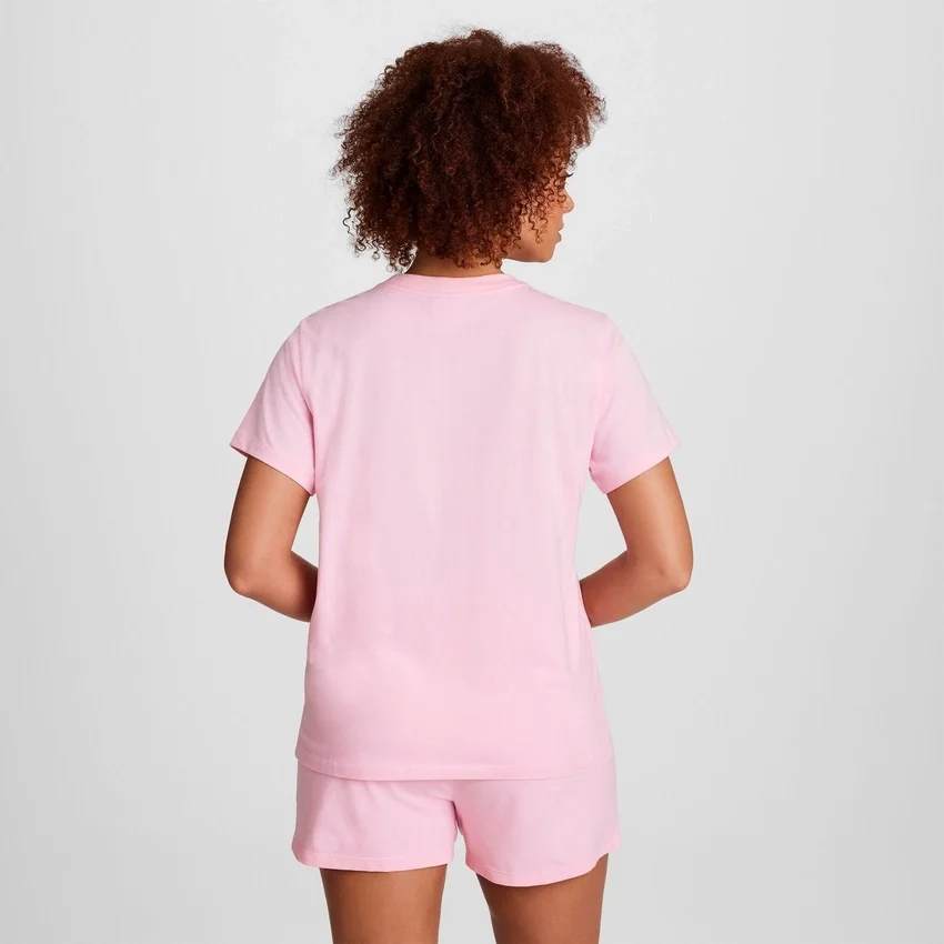 T-shirt classique, inscription ton sur ton sur la poitrine gauche